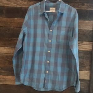 Men’s large American Eagle button up shirt